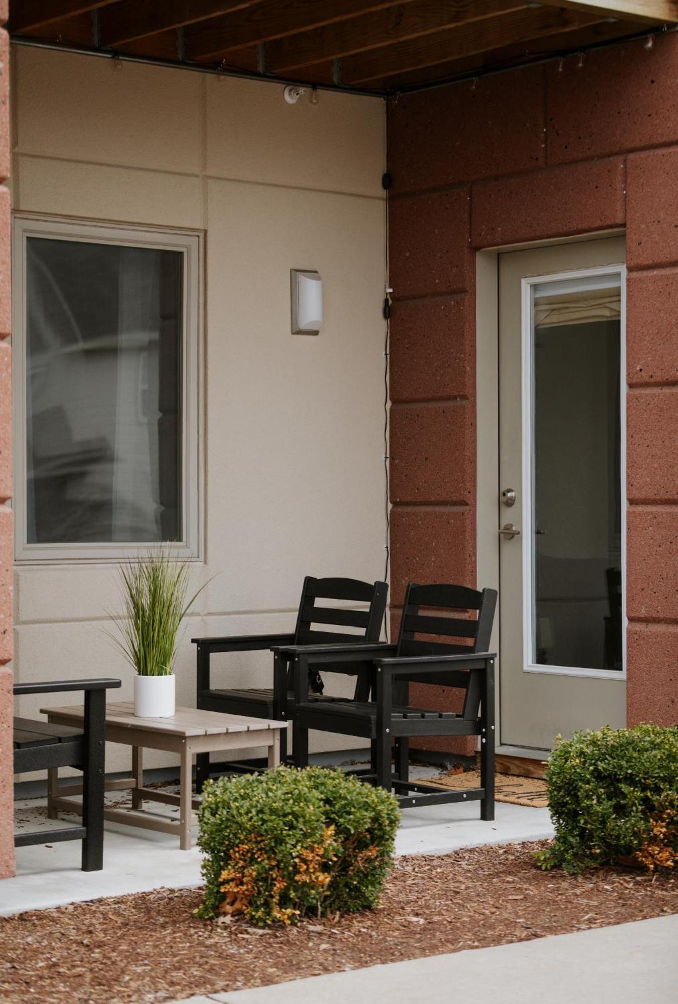 Apartamento Sleepy Bear Retreat Traverse City Exterior foto